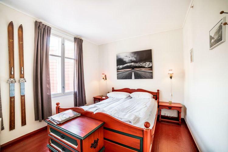 Laerdalsoren Motor Guesthouse Lærdalsøyri Bagian luar foto